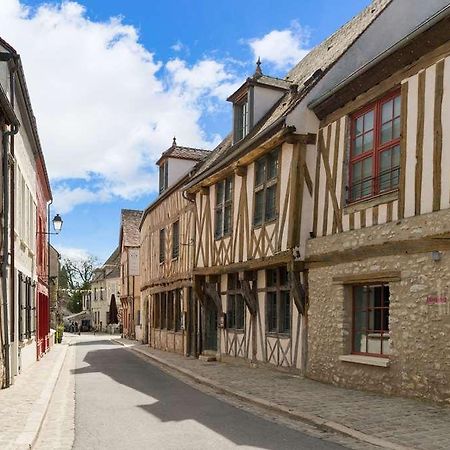 Ogaux Vieux Remparts Hotel โพรแว็ง ภายนอก รูปภาพ
