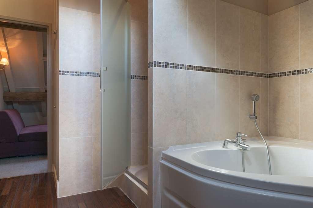 Ogaux Vieux Remparts Hotel โพรแว็ง ภายนอก รูปภาพ
