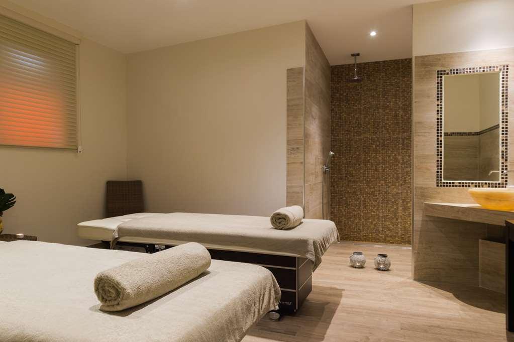 Ogaux Vieux Remparts Hotel โพรแว็ง สิ่งอำนวยความสะดวก รูปภาพ