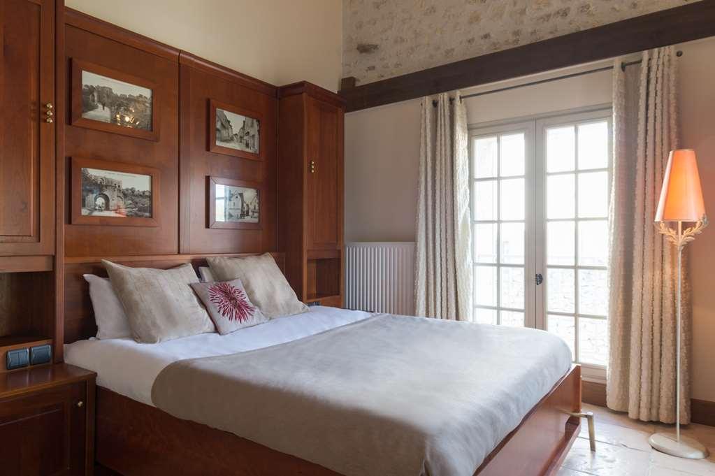 Ogaux Vieux Remparts Hotel โพรแว็ง ห้อง รูปภาพ
